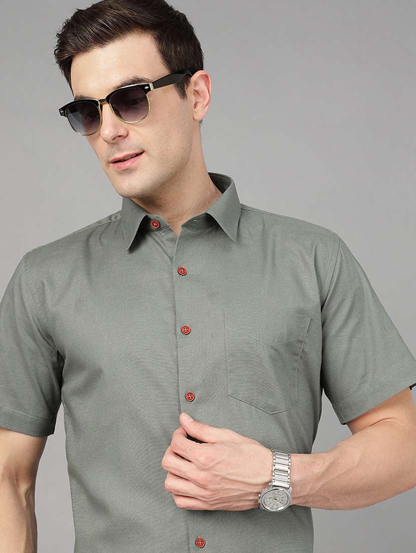 men solid collared long sleeve shirt