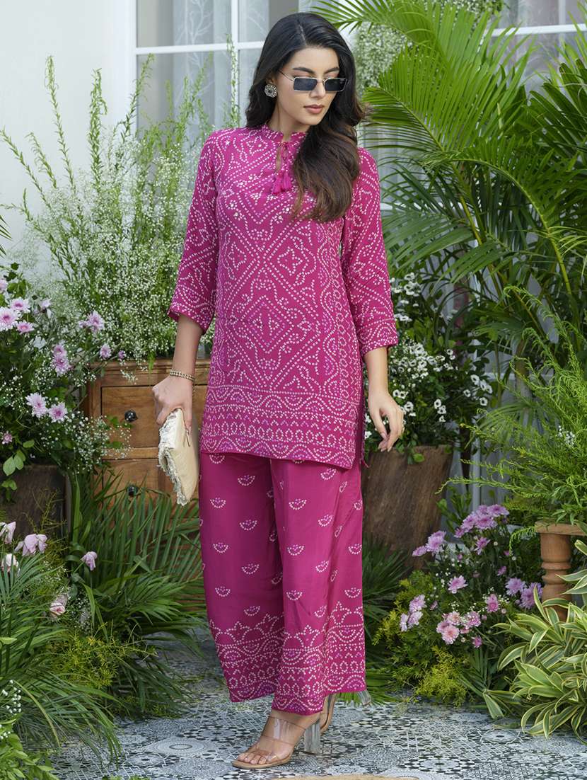 women bandhani print three quarter sleeve ethnic co-ord set - 22039730 -  Standard Image - 3