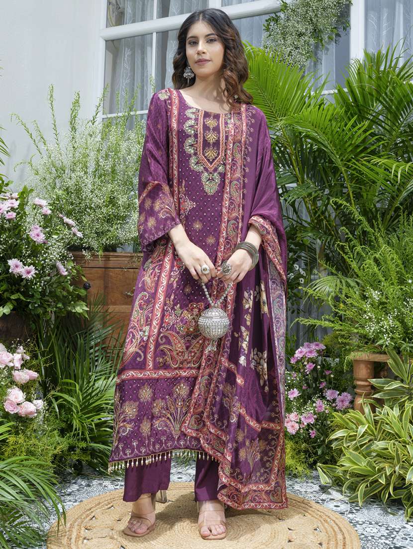 women printed kurta and pant with dupatta set