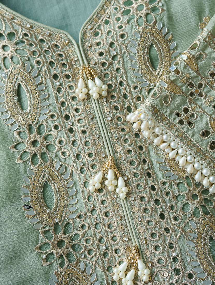 women embroidered kurta and palazzo with dupatta set - 22039764 - Standard Image - 5