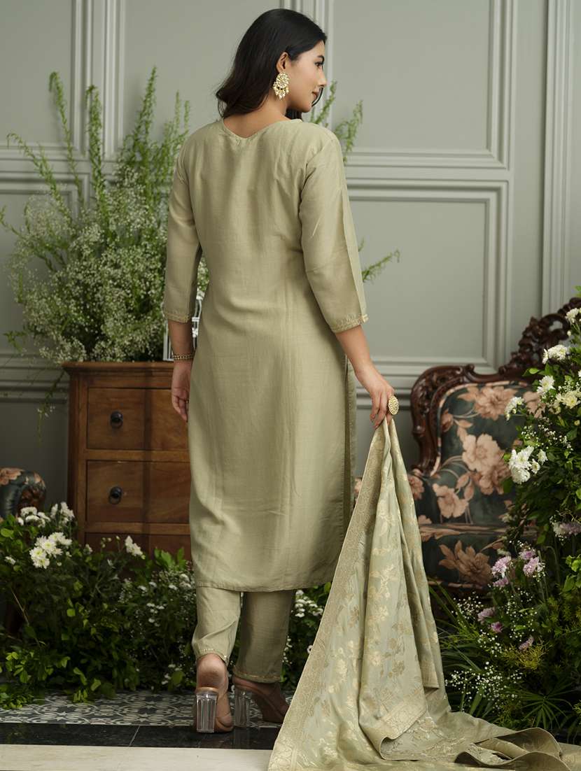 women embroidered kurta and pant with dupatta set - 22039777 -  Standard Image - 3