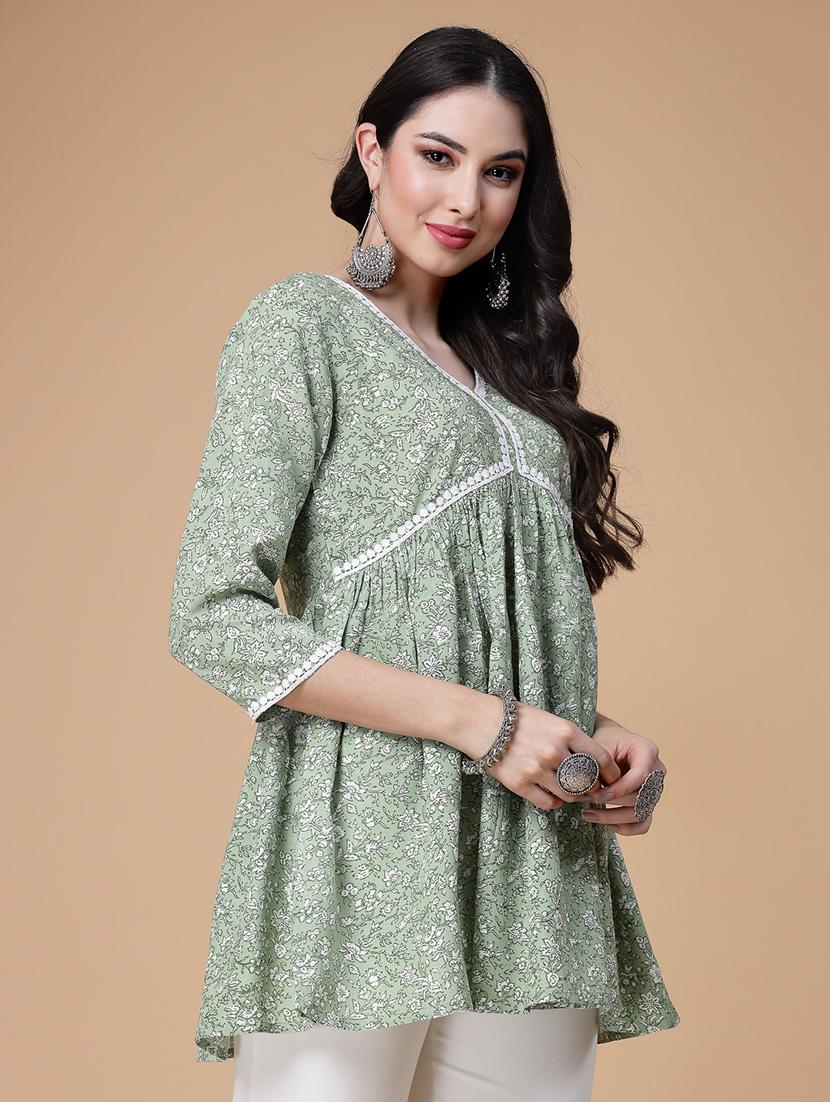 women printed three quarter sleeve flared kurti - 22039813 - Standard Image - 3