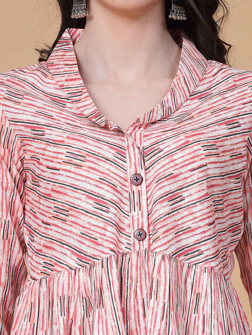 women printed three quarter sleeve flared kurti - 22039822 - Standard Image - 5