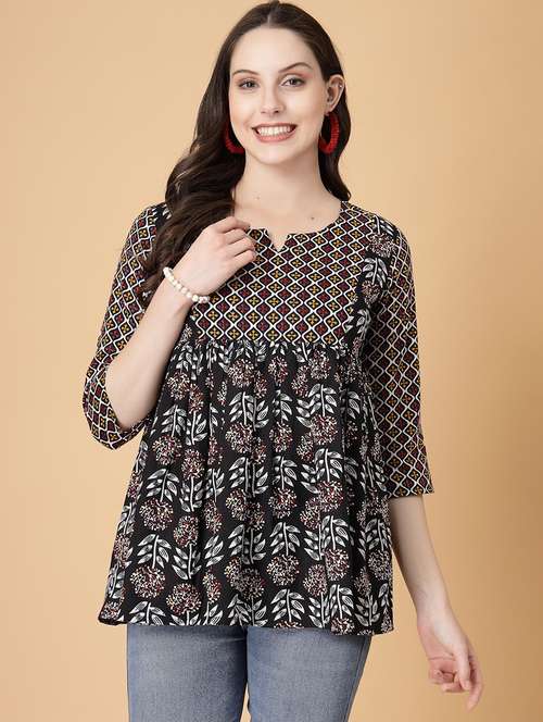 women printed three quarter sleeve flared kurti - 22040469 - Standard Image - 0