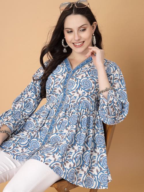 women printed three quarter sleeve flared kurti - 22040476 - Standard Image - 0