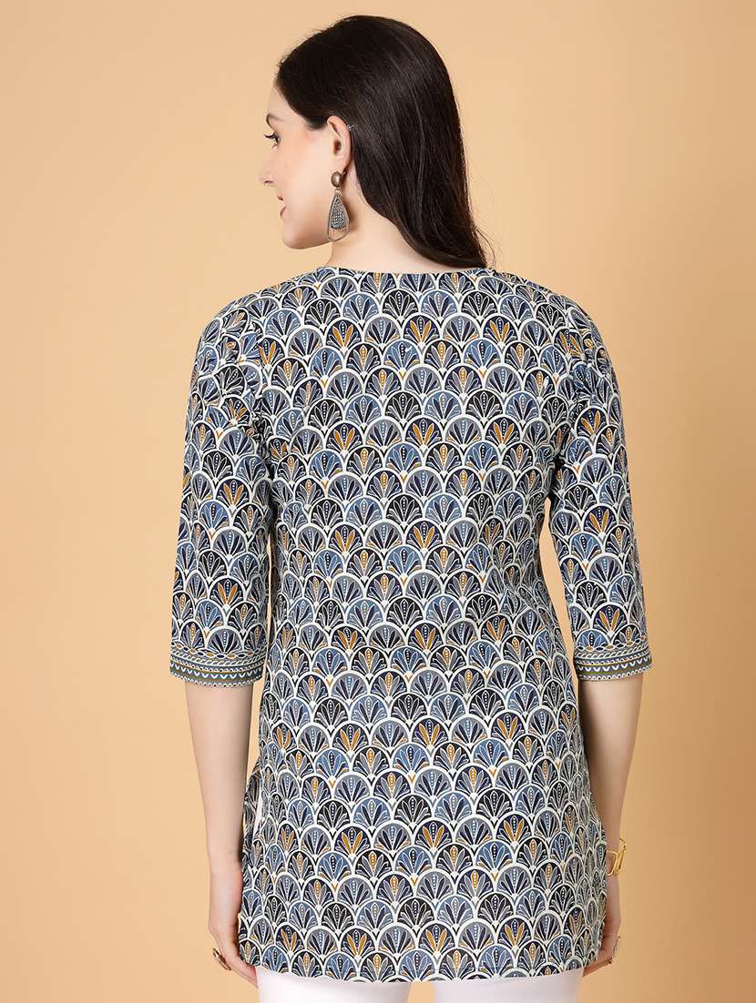 women printed three quarter sleeve straight kurti - 22040847 - Standard Image - 3