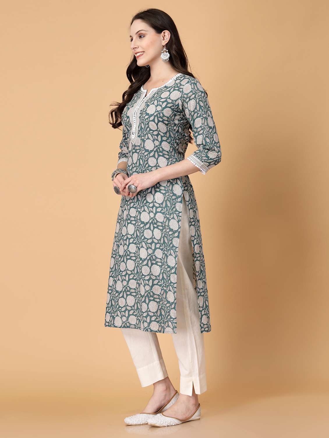 women printed three quarter sleeve straight kurti - 22040900 - Standard Image - 3