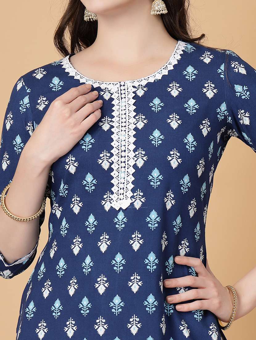 women printed three quarter sleeve straight kurta - 22040909 - Standard Image - 5