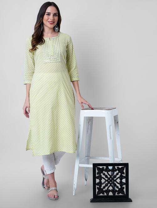 women printed three quarter sleeve straight kurta - 22040912 - Standard Image - 0