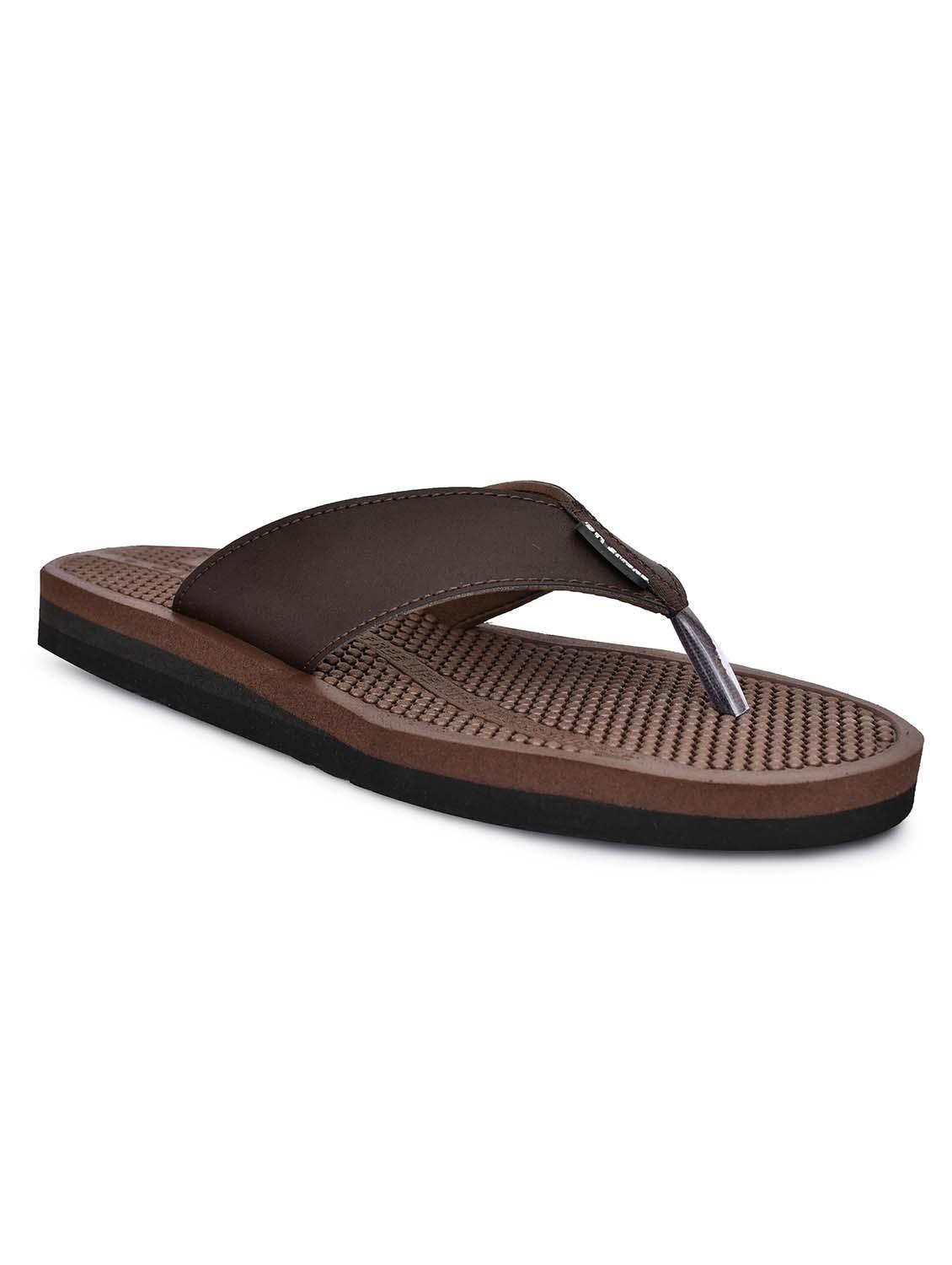 men brown solid slipper - 22040988 - Standard Image - 3