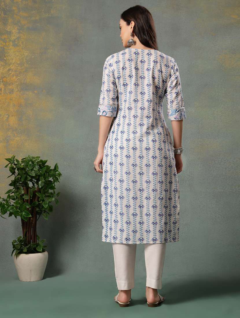 women printed three quarter sleeve straight kurta - 22040998 - Standard Image - 3