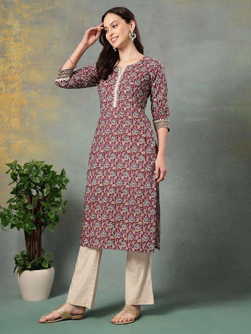 women printed three quarter sleeve straight kurta