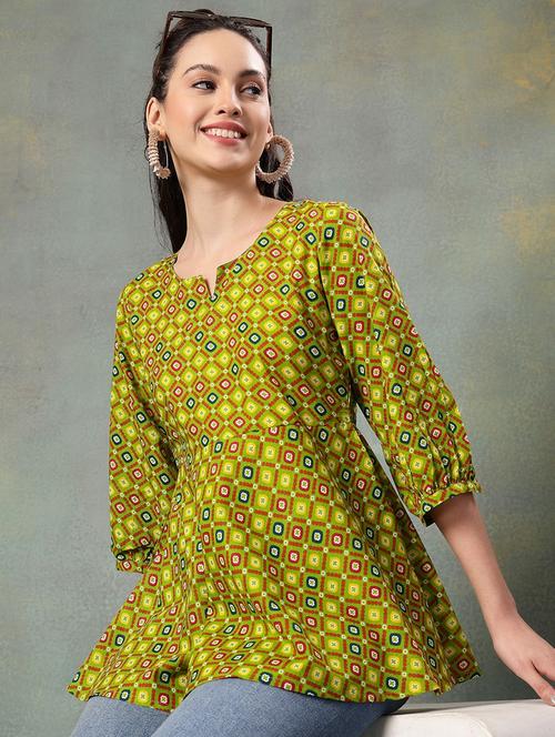 women printed three quarter sleeve flared kurti - 22041005 -  Standard Image - 0