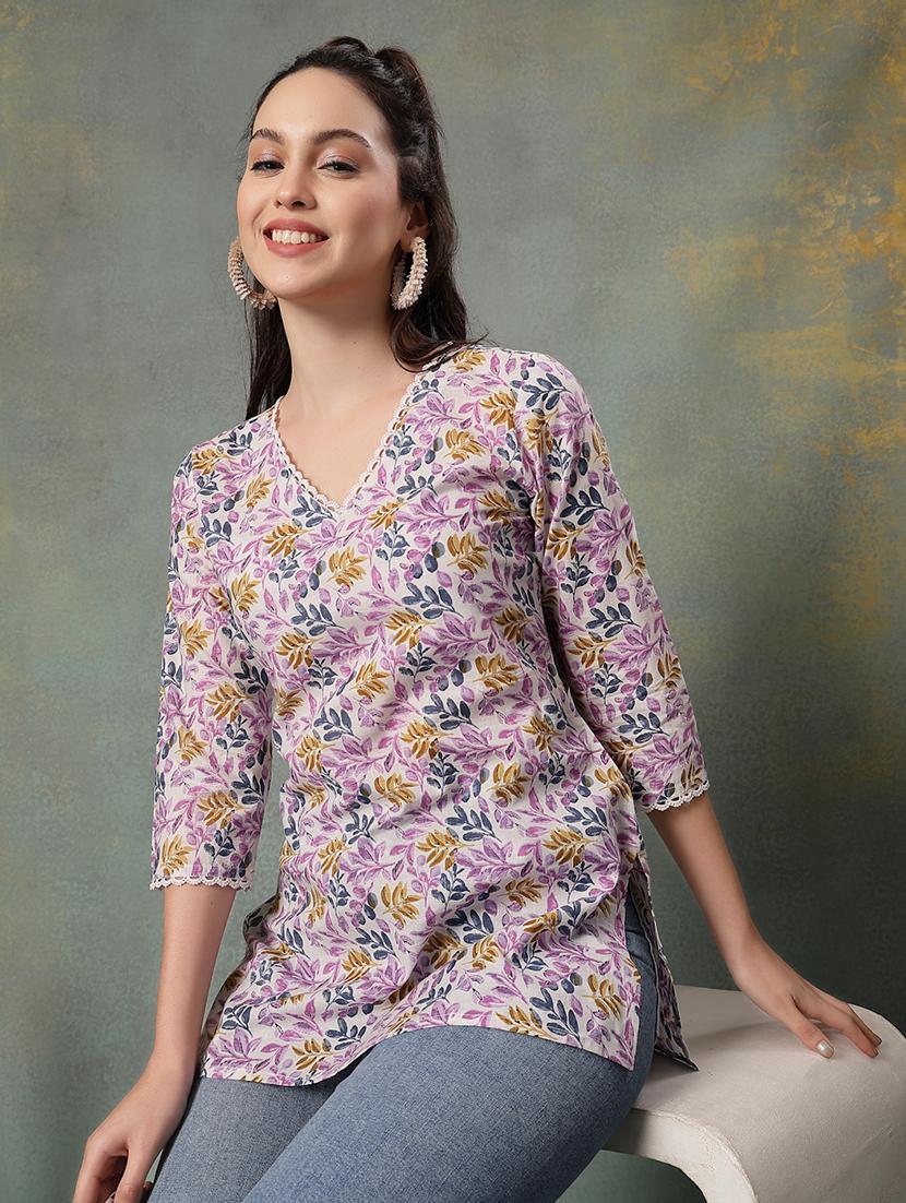women printed three quarter sleeve straight kurti