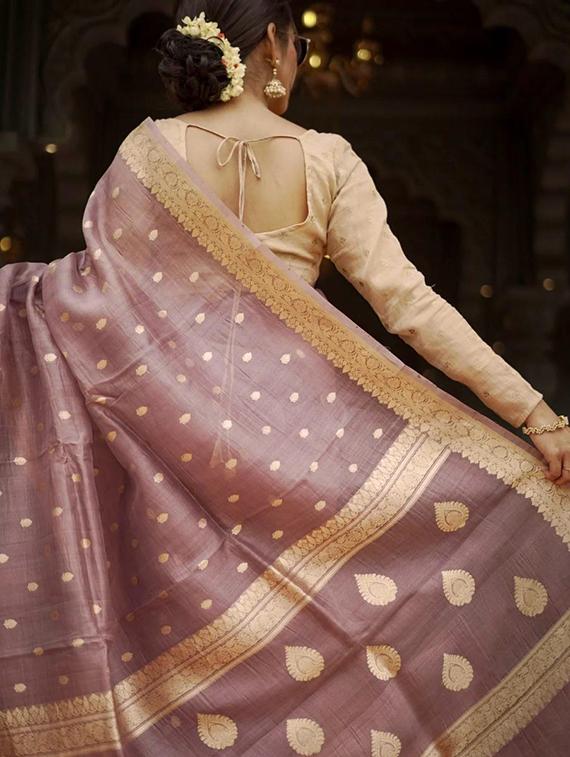 women self design banarasi saree with blouse - 22041103 - Standard Image - 3