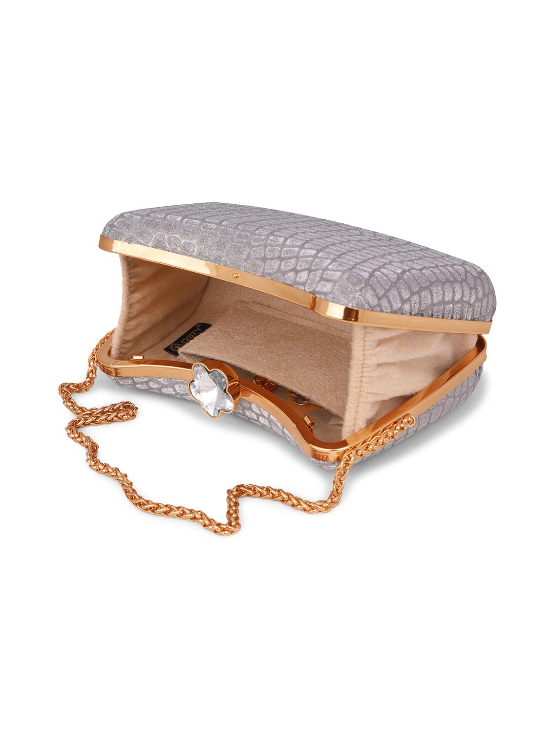 women embellished clutch - 22041171 - Standard Image - 3