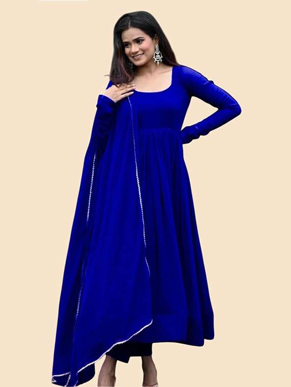 women solid long sleeve kurta dupatta set