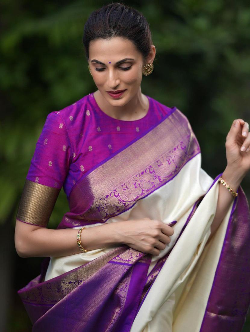 women solid with bordered saree with blouse - 22041426 - Standard Image - 3