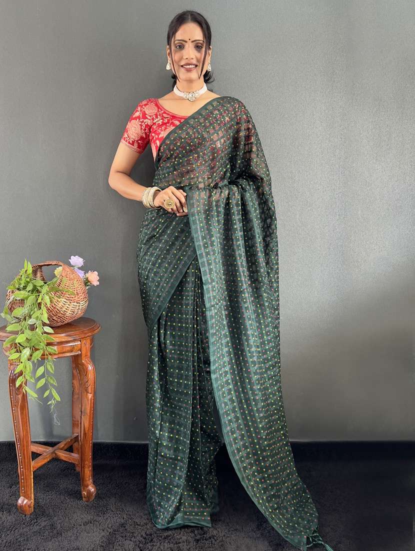 women bandhani printed saree with blouse - 22041433 - Zoom Image - 0