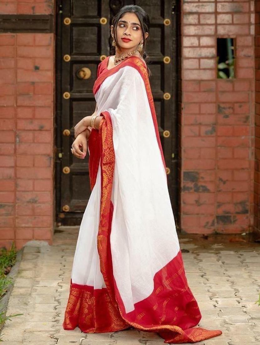 women solid with bordered saree with blouse - 22041465 - Zoom Image - 0