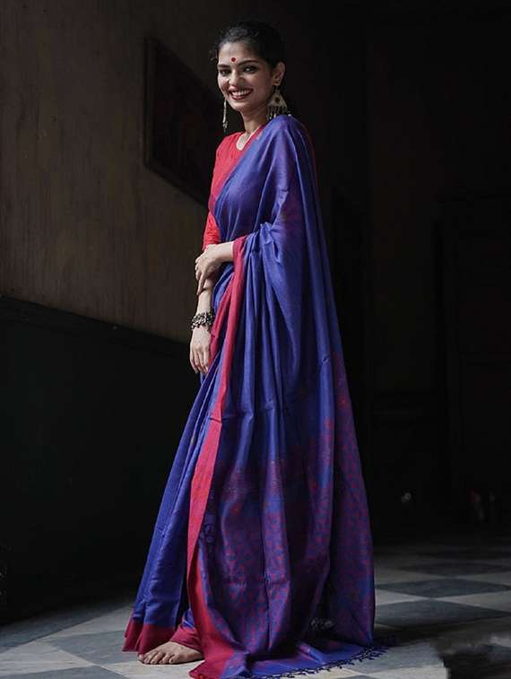 women self design chanderi saree with blouse