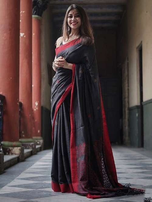 women self design handloom saree with blouse - 22041479 - Standard Image - 0