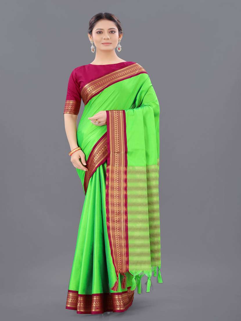 women solid with bordered saree with blouse