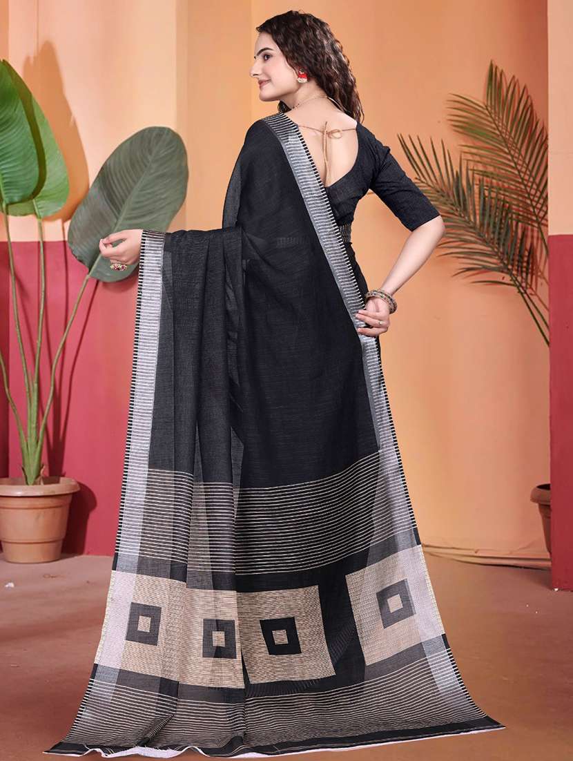 women printed casual wear saree with blouse - 22041597 - Standard Image - 3