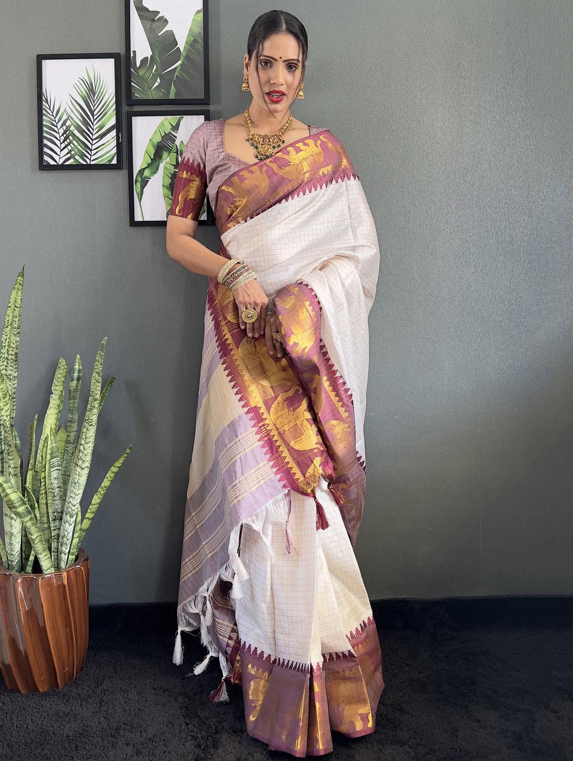 women checkered bordered saree with blouse - 22041629 - Standard Image - 3