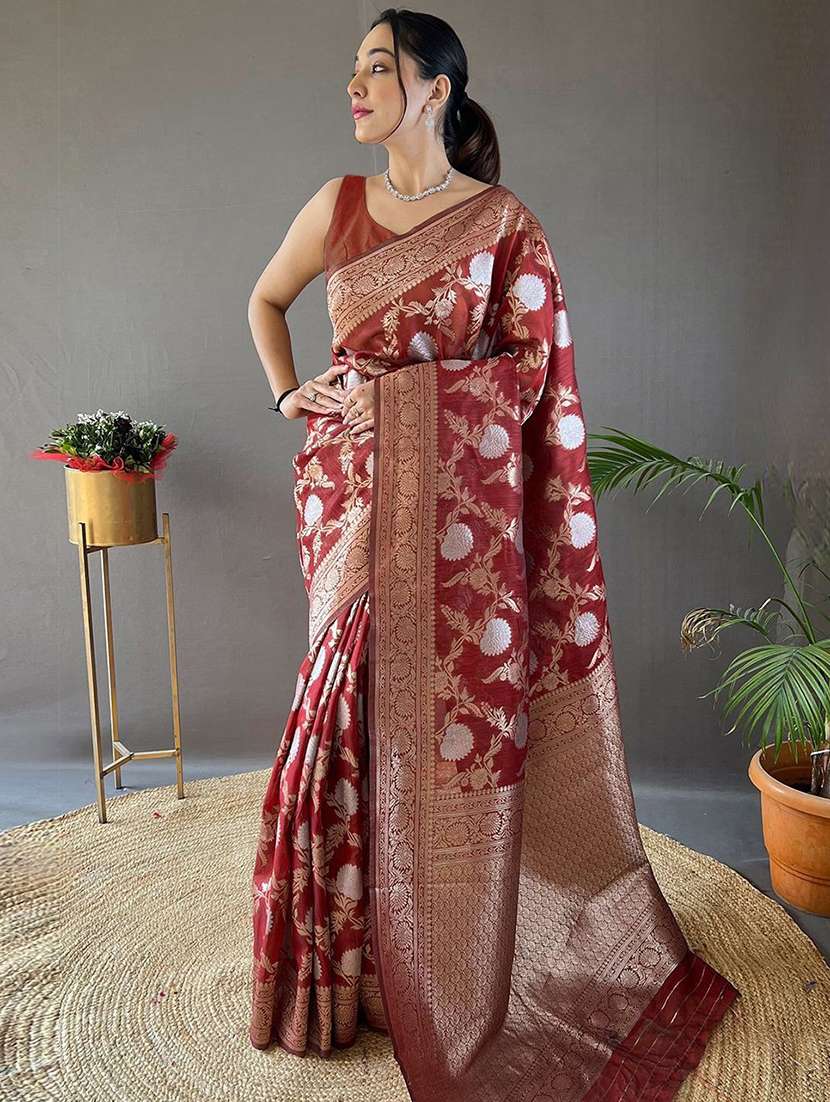 women self design banarasi saree with blouse - 22041702 -  Zoom Image - 0