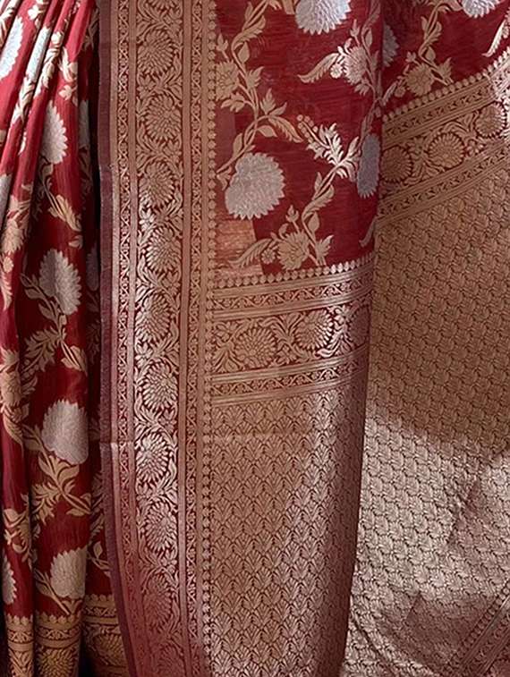 women self design banarasi saree with blouse - 22041702 - Standard Image - 3