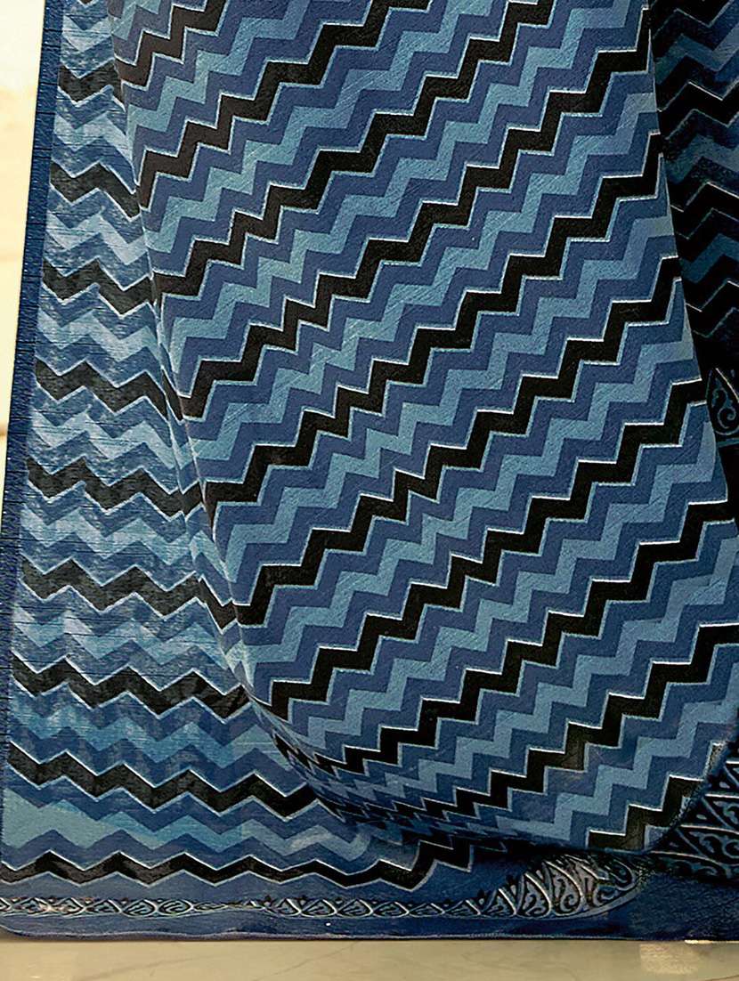 women printed casual wear saree with blouse - 22041713 -  Standard Image - 3