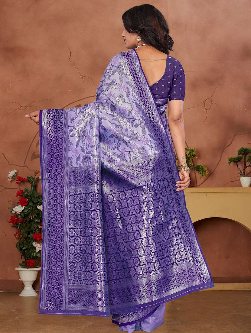 women self design banarasi saree with blouse - 22041732 -  Standard Image - 3