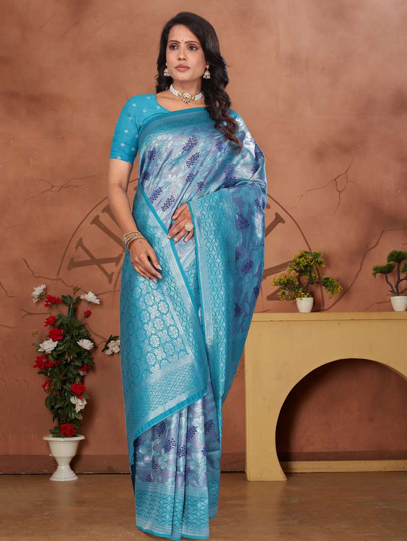 women floral printed bordered saree with blouse - 22041734 -  Zoom Image - 0