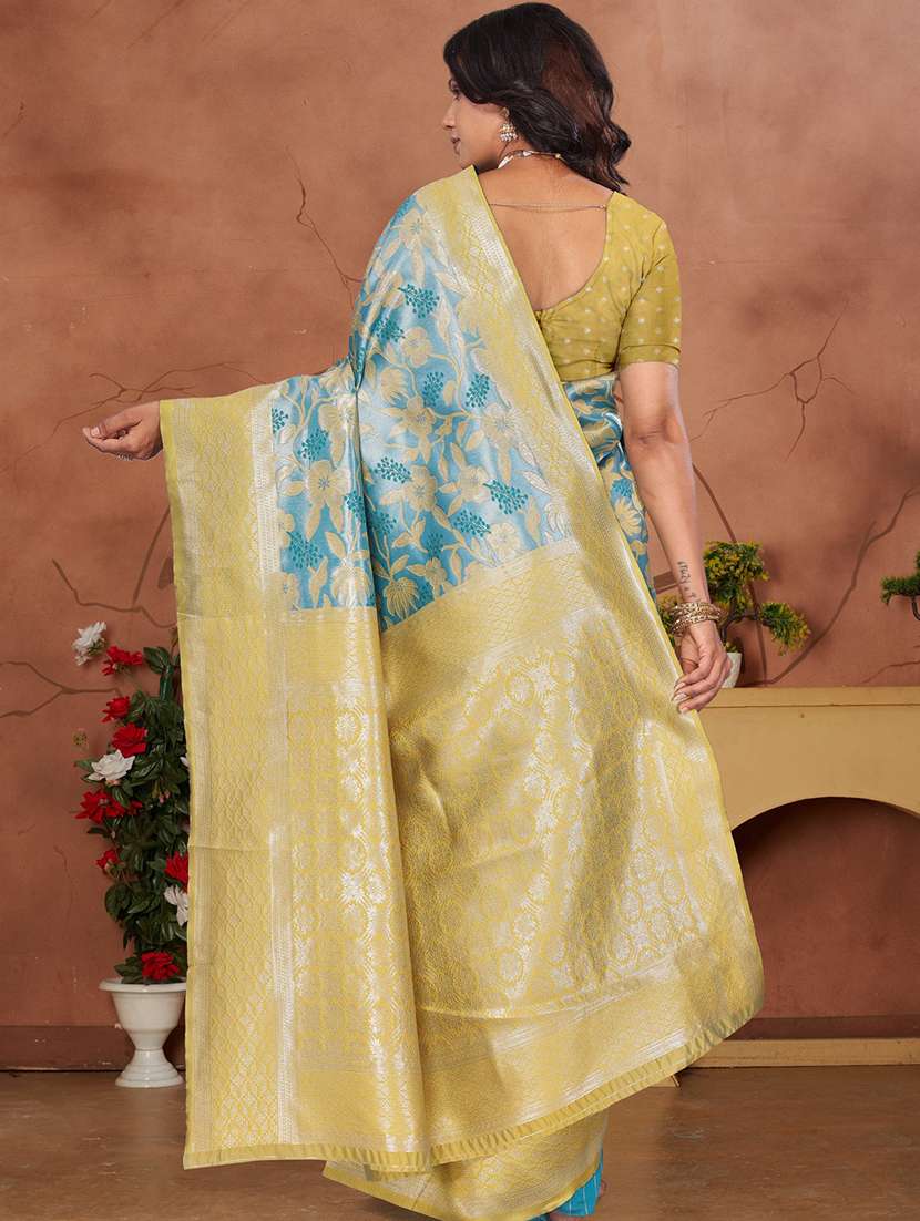 women self design banarasi saree with blouse - 22041735 - Standard Image - 3