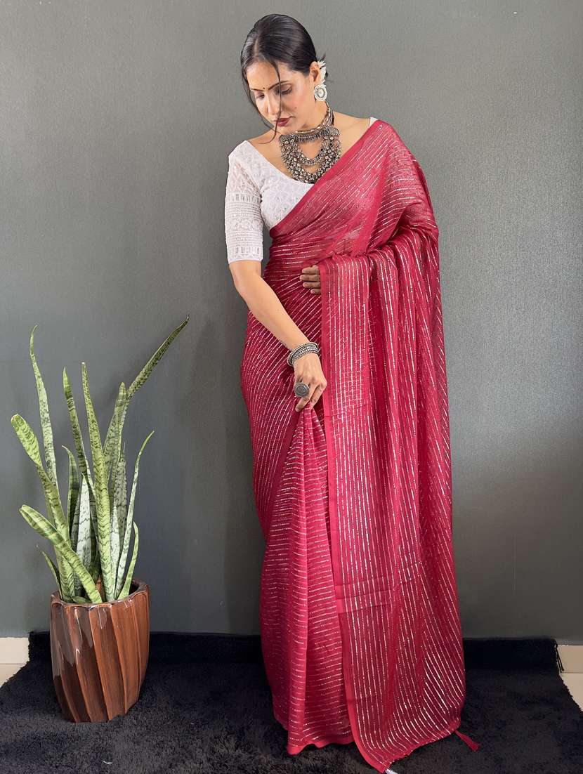 women striped printed saree with blouse - 22041798 - Standard Image - 3