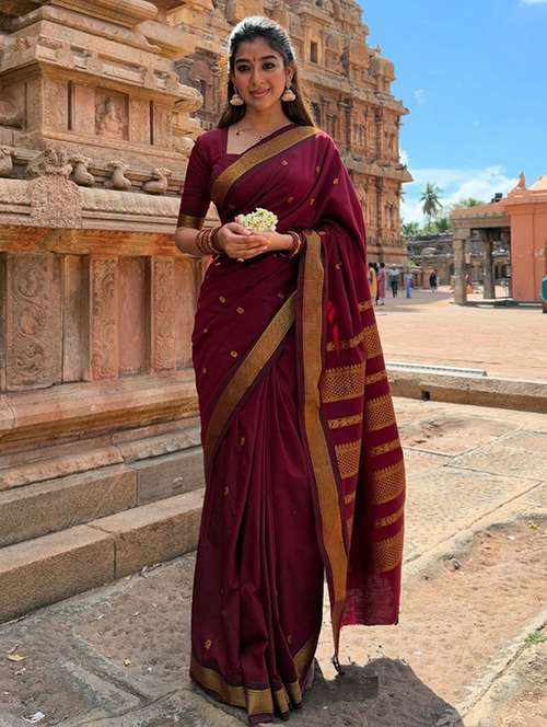 women self design bordered saree with blouse - 22041802 - Standard Image - 0