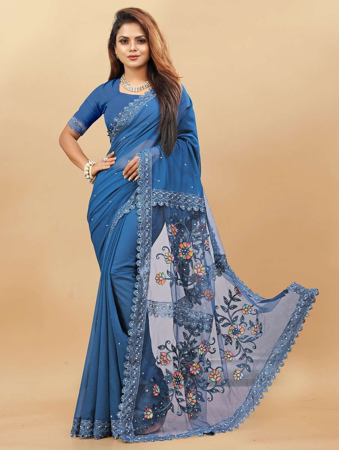women solid with work embroidered saree with blouse - 22041844 -  Zoom Image - 0