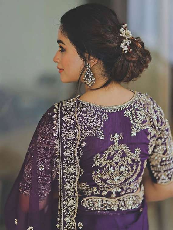 women solid with work embroidered saree with blouse - 22041868 - Standard Image - 5
