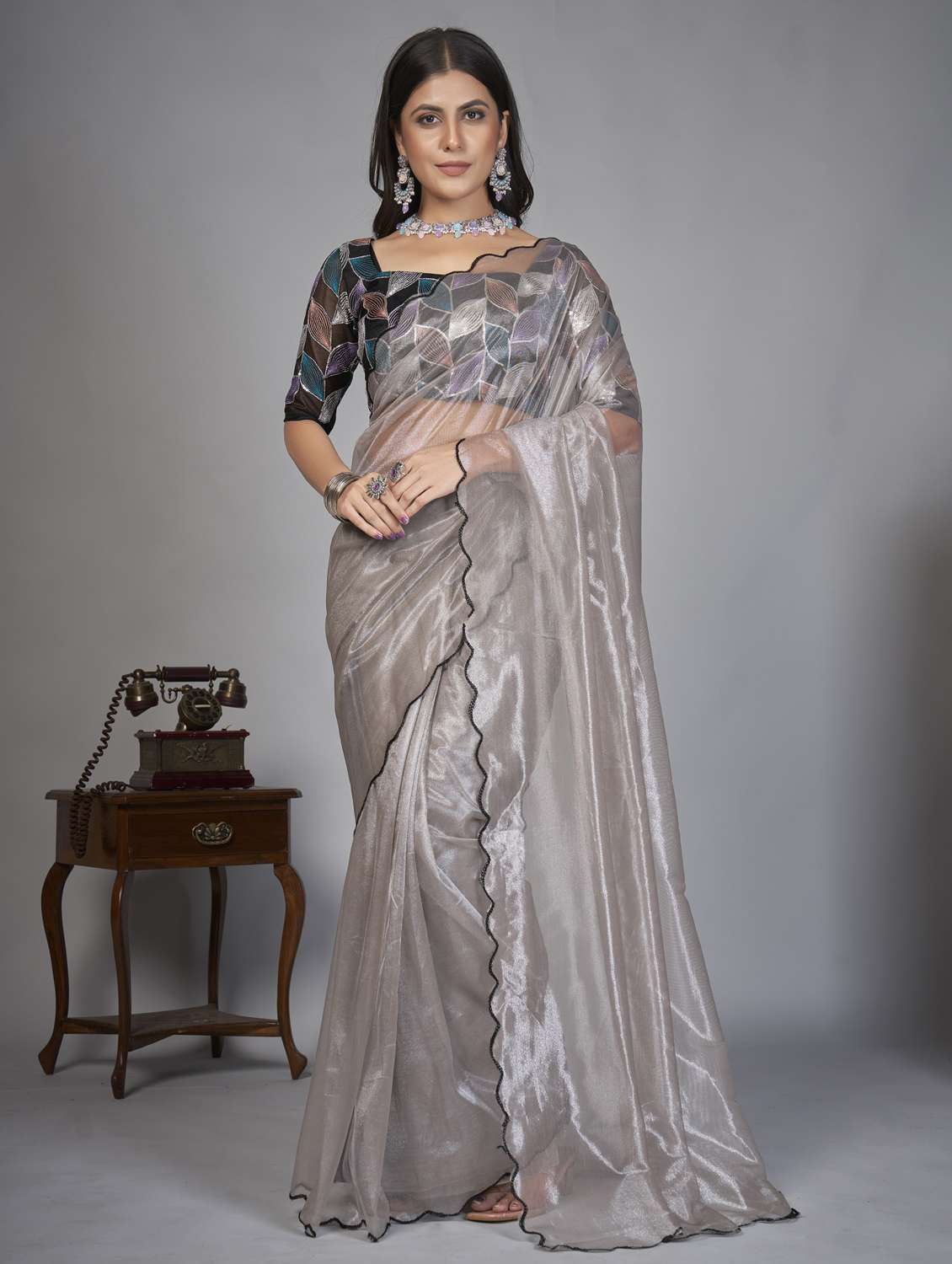 women solid plain saree with blouse
