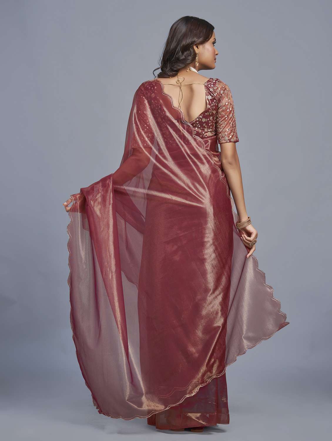 women solid plain saree with blouse - 22041897 -  Standard Image - 3