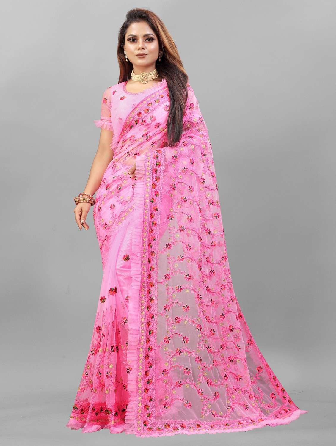 women solid with work embroidered saree with blouse - 22041919 - Zoom Image - 0