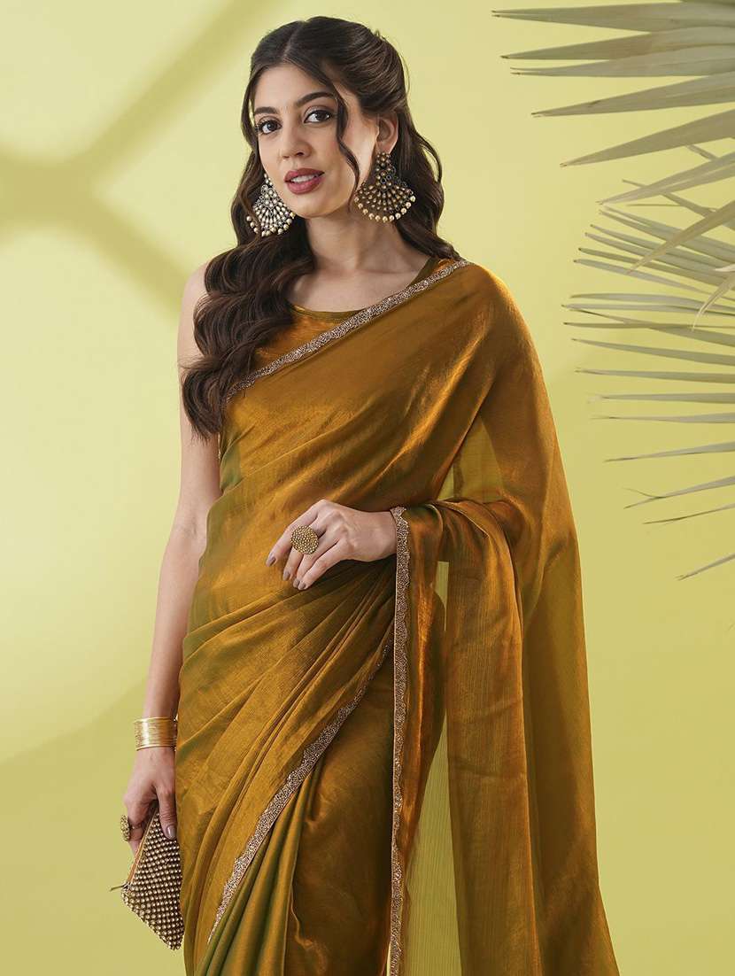women solid with embellished bordered saree with blouse - 22041964 - Standard Image - 3
