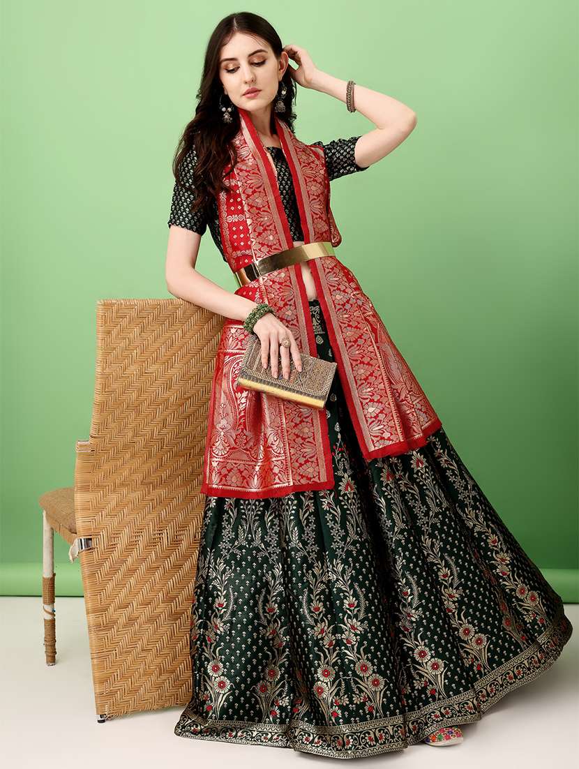 women self designed flared lehenga choli with duppata set