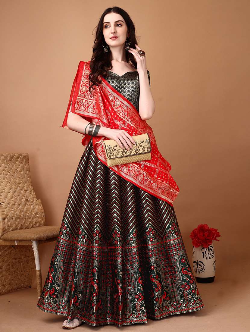 women self design flared unstitched lehenga - 22042140 - Standard Image - 5