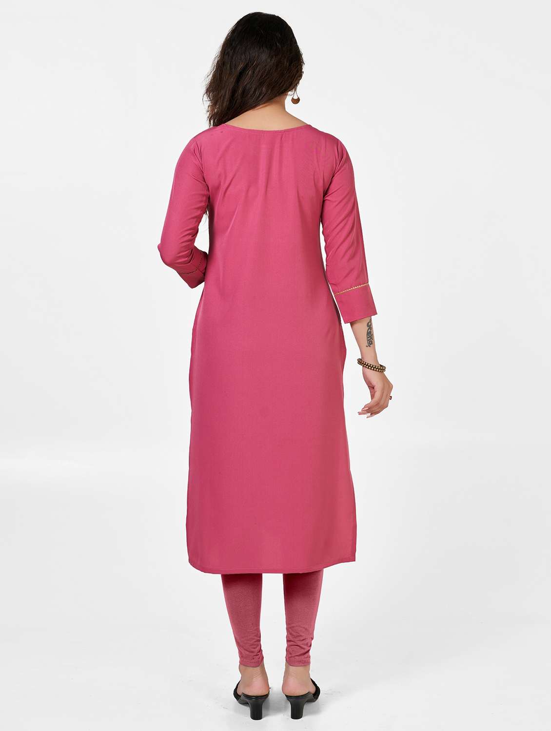 women solid three quarter sleeve kurta pant with dupatta set - 22042182 -  Standard Image - 3