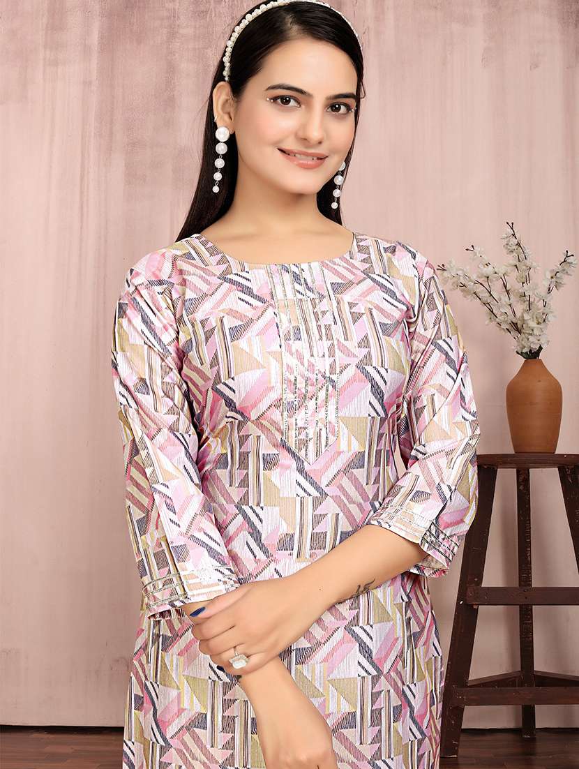 women printed three quarter sleeve kurta pant set - 22042207 -  Standard Image - 3