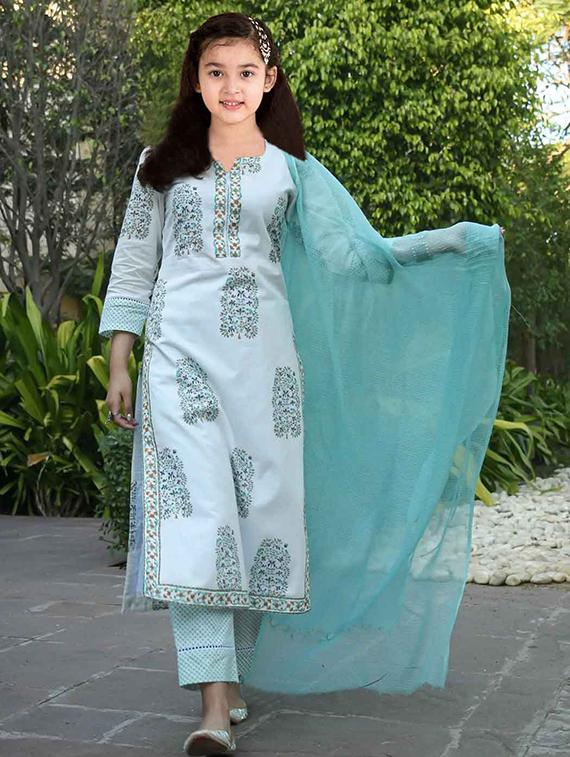 girls printed kurta and pant with dupatta set - 22042238 - Zoom Image - 0