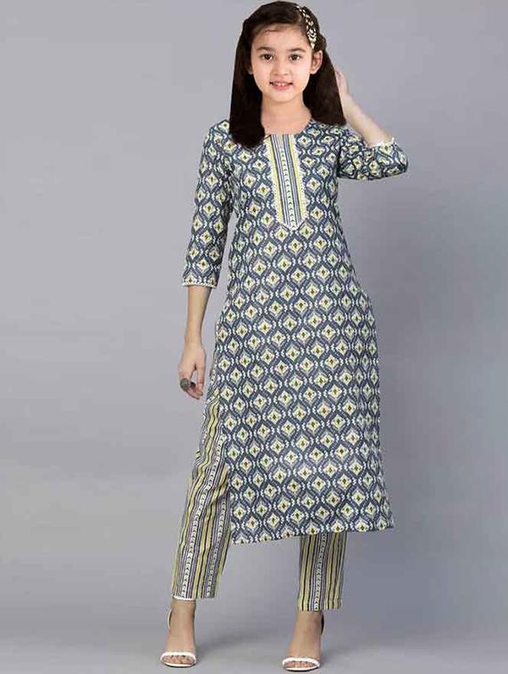 girls printed three quarter sleeve kurta and pant set - 22042286 - Zoom Image - 0