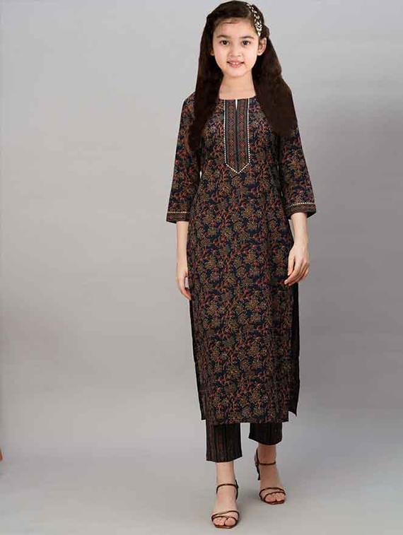 girls printed three quarter sleeve kurta and pant set - 22042291 - Zoom Image - 0
